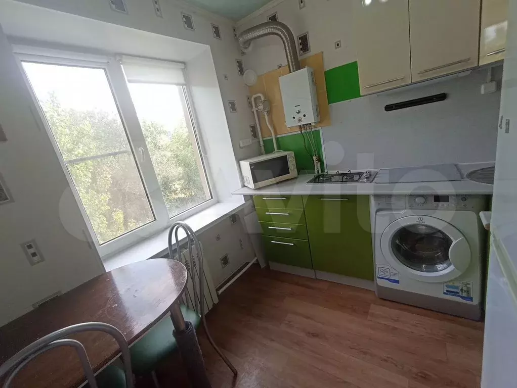 1-к. квартира, 30 м, 5/5 эт. - Фото 0