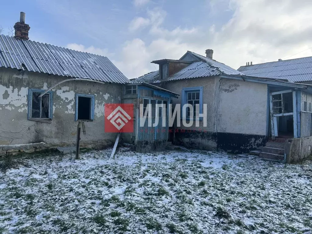 Дом в Крым, Бахчисарайский район, с. Тенистое ул. Ленина, 50 (80 м) - Фото 2