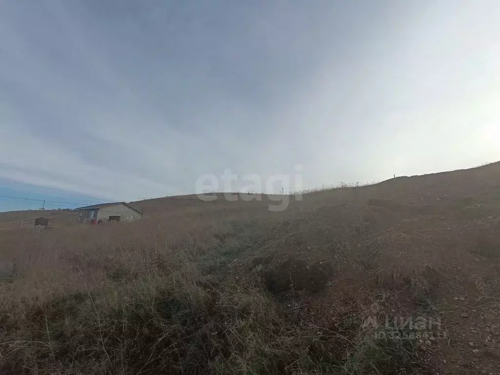 Участок в Крым, Симферопольский район, Перовское с/пос, с. Украинка ... - Фото 2