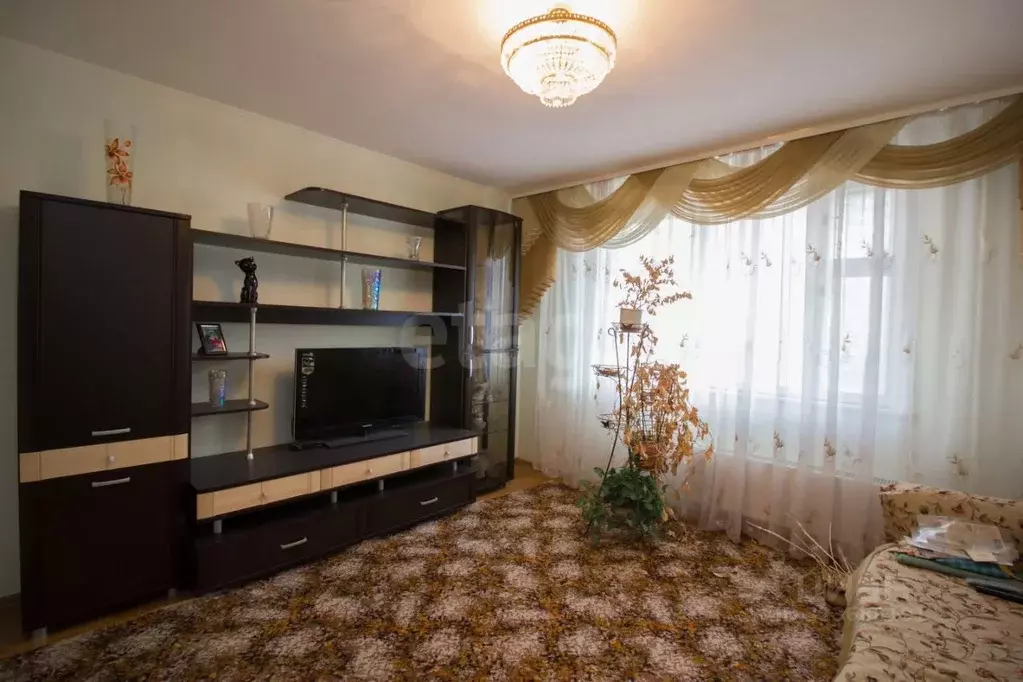 2-к кв. Калужская область, Калуга ул. Кибальчича, 8 (56.0 м) - Фото 1