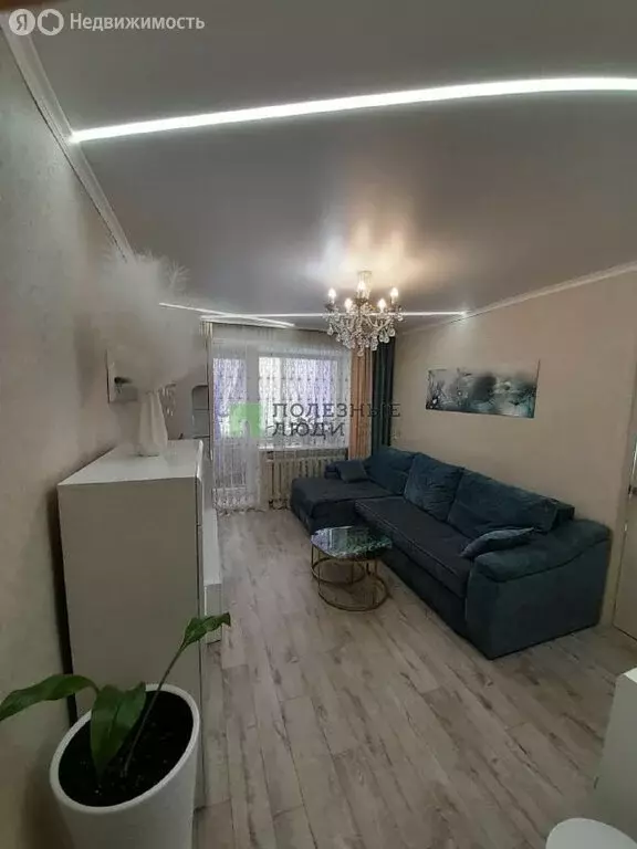 3-комнатная квартира: Зеленодольск, Столичная улица, 17 (51.8 м) - Фото 1