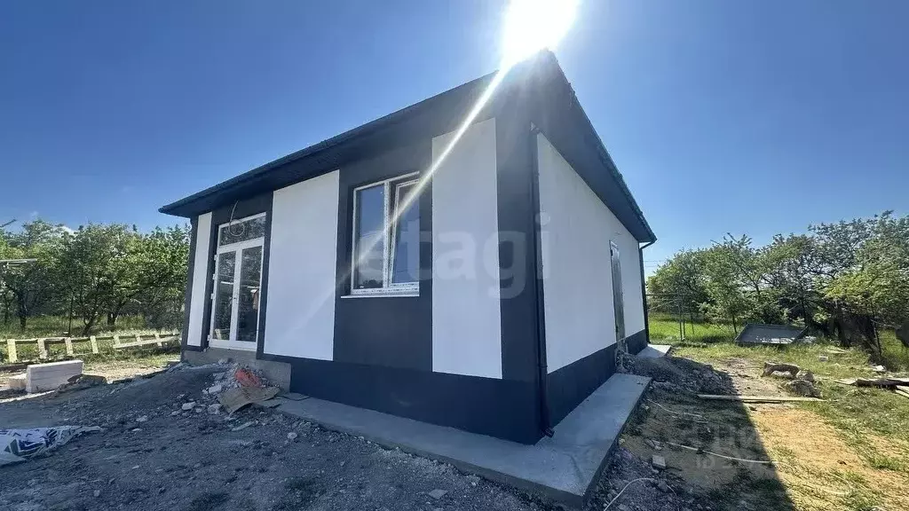 Дом в Крым, Симферопольский район, Б сектор 258А (75 м) - Фото 0