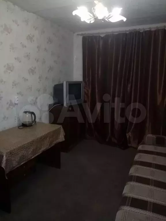 Комната 13 м в 5-к., 7/15 эт. - Фото 0