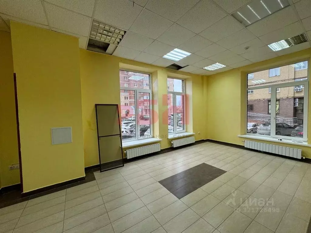 Офис в Тюменская область, Тюмень Депутатская ул., 110 (330 м) - Фото 2