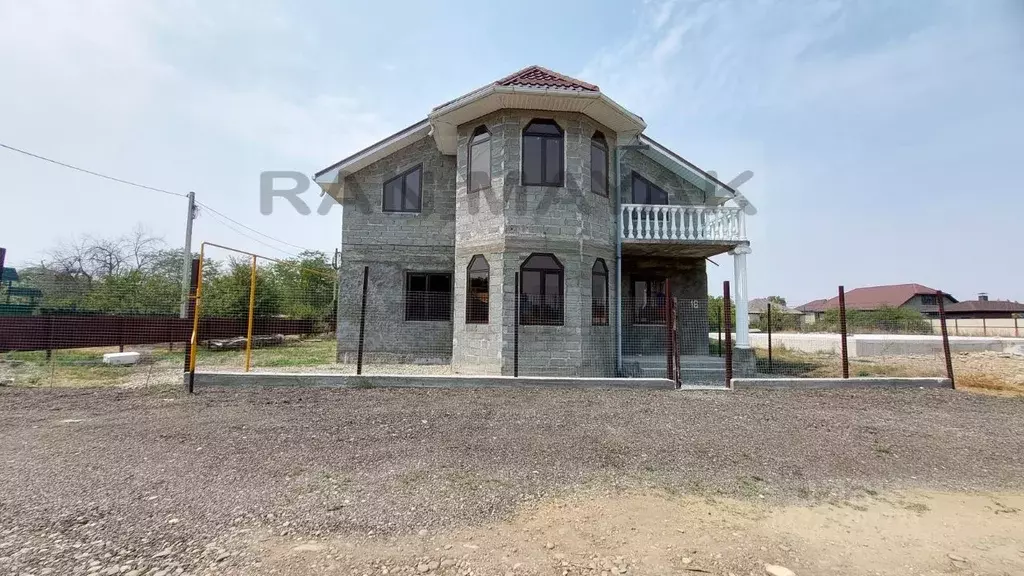 Дом в Адыгея, Майкоп городской округ, Гавердовский хут. ул. Восточная, ... - Фото 0