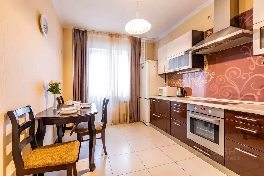 2-к кв. Свердловская область, Екатеринбург ул. Юлиуса Фучика, 7 (67.7 ... - Фото 2