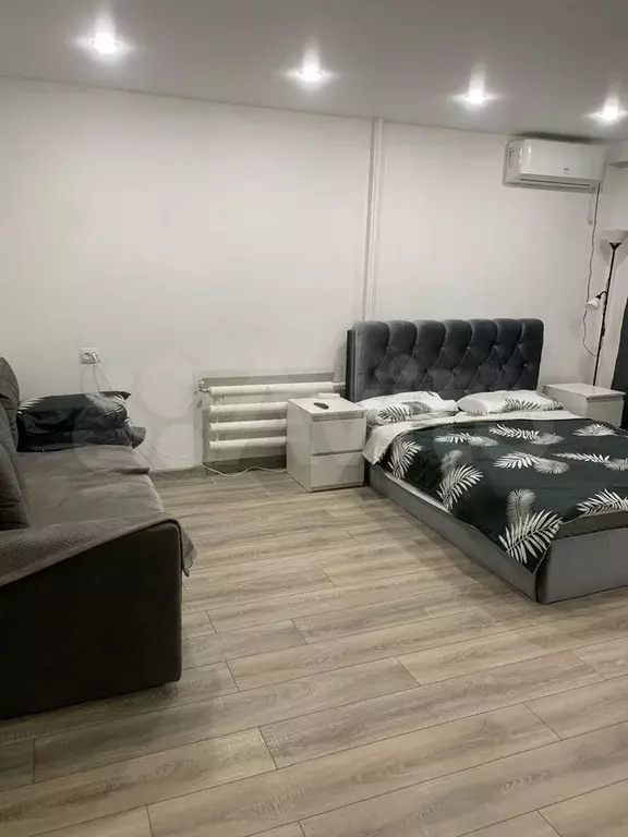 1-к. квартира, 35 м, 1/5 эт. - Фото 1
