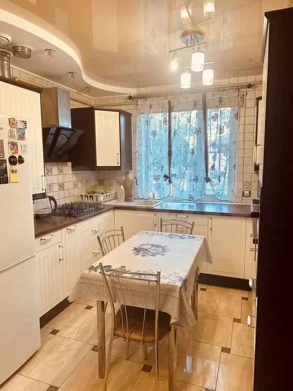 2-к. квартира, 55 м, 1/1 эт. - Фото 0
