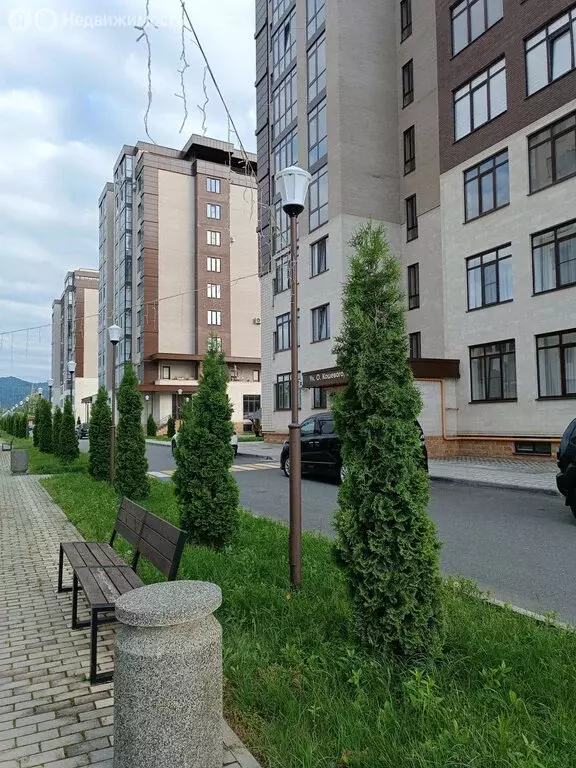 4-комнатная квартира: Владикавказ, улица Олега Кошевого, 2 (140 м) - Фото 0