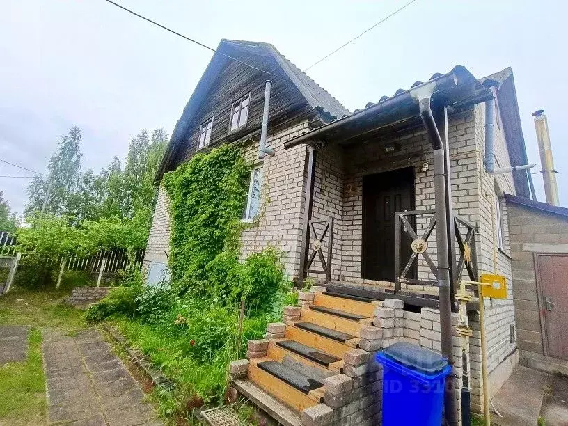 Дом в Новгородская область, Валдай Братская ул. (70 м) - Фото 1