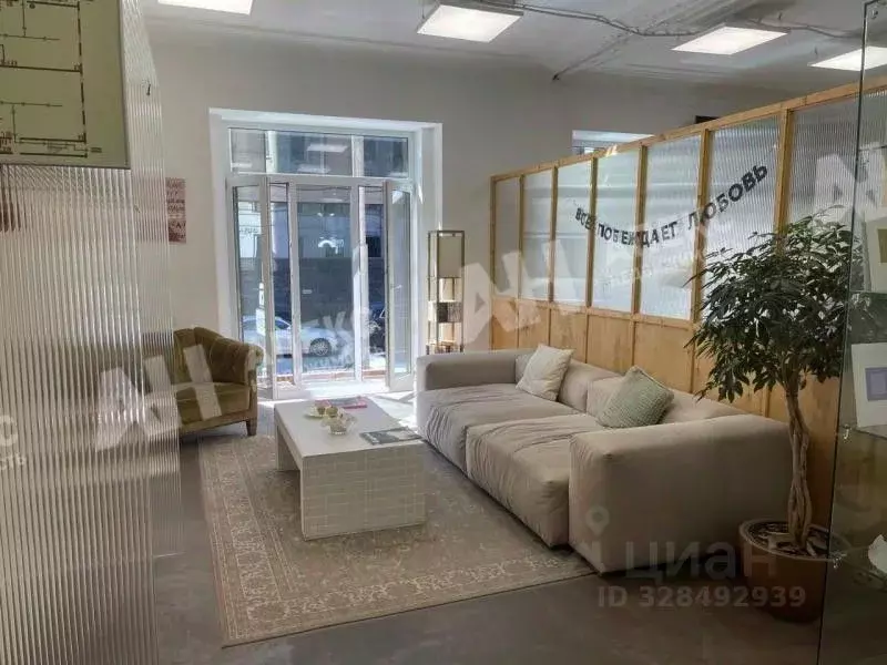 Помещение свободного назначения в Москва 1-я Брестская ул., 62 (280 м) - Фото 1