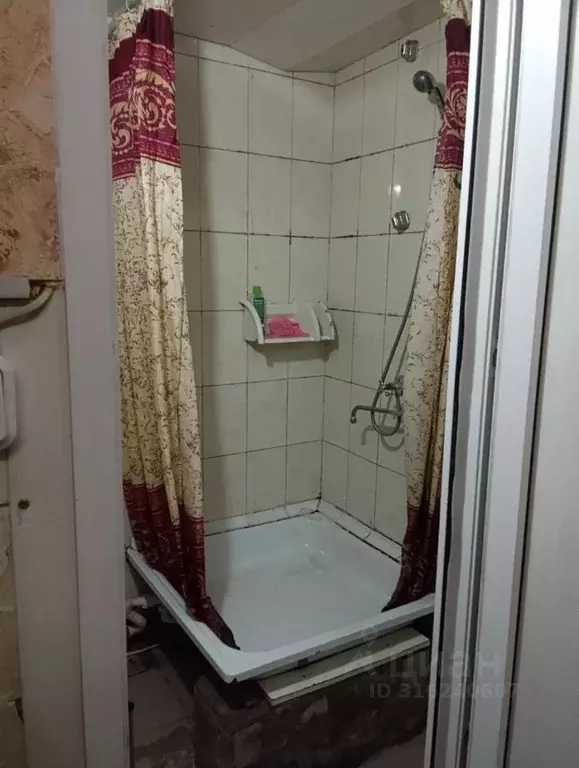 Комната Нижегородская область, Нижний Новгород ул. Сергея Тюленина, 6 ... - Фото 0