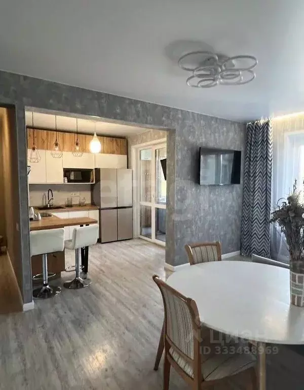 4-к кв. Иркутская область, Иркутск Байкальская ул., 422 (76.5 м) - Фото 1