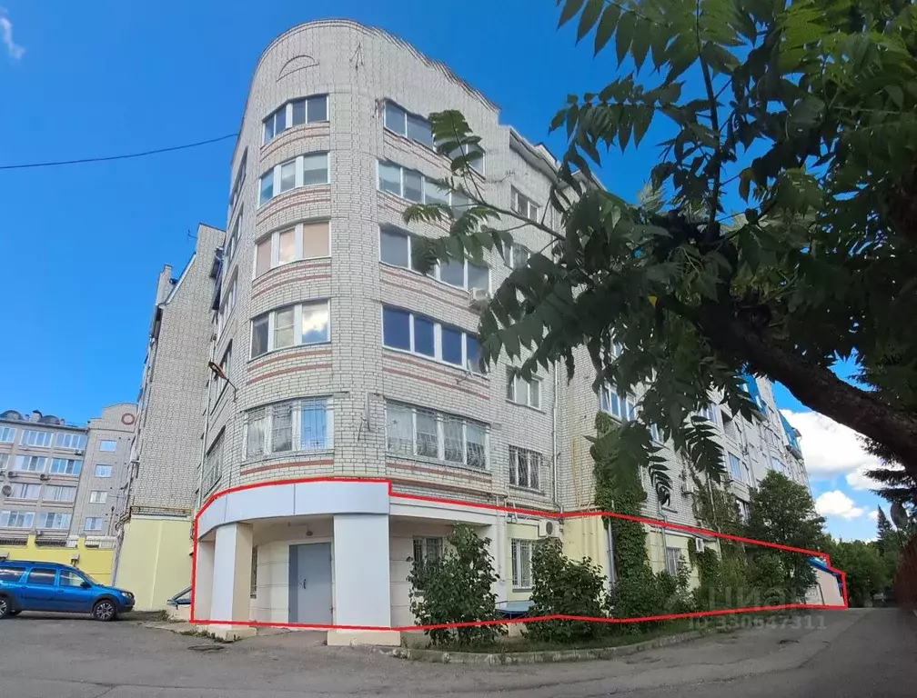 Офис в Калужская область, Калуга ул. Космонавта Комарова, 36 (595 м) - Фото 1
