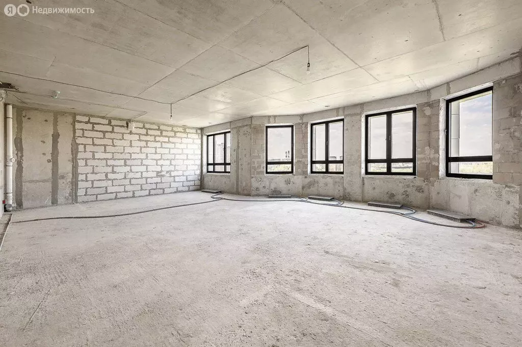 3-комнатная квартира: Москва, Нежинская улица, 3А (75 м) - Фото 0