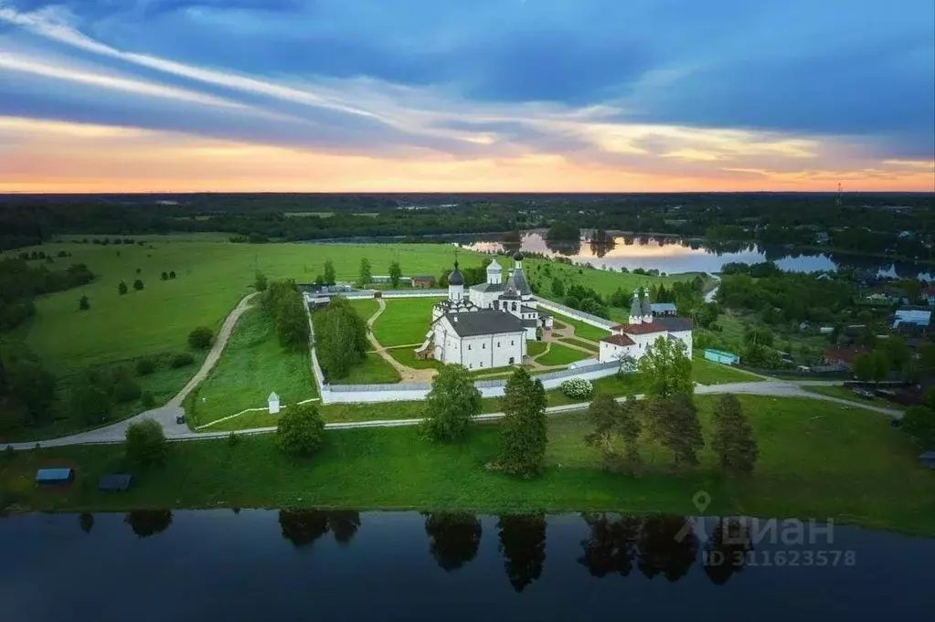 Участок в Владимирская область, Александровский район, Каринское ... - Фото 0