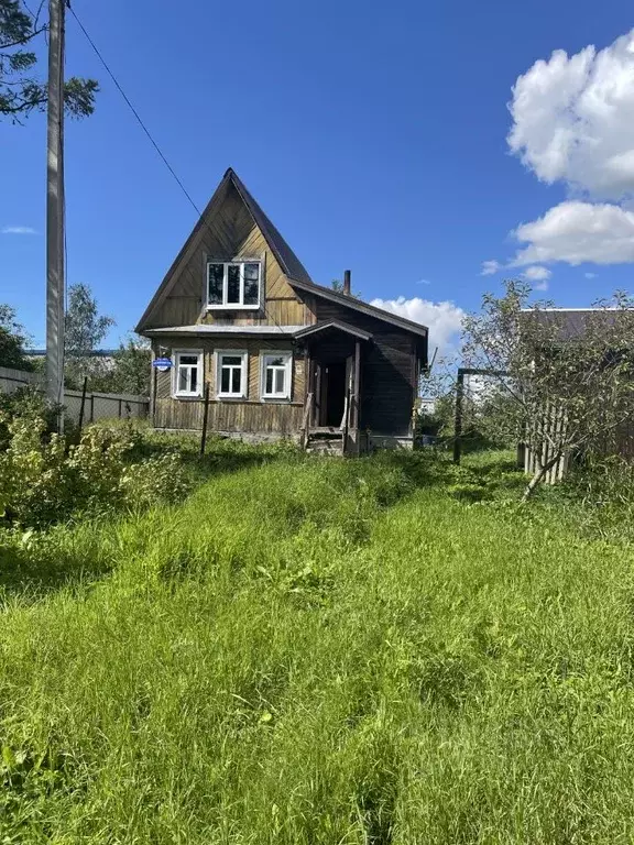 Дом в Ленинградская область, Коммунар г. Гатчинский муниципальный ... - Фото 1