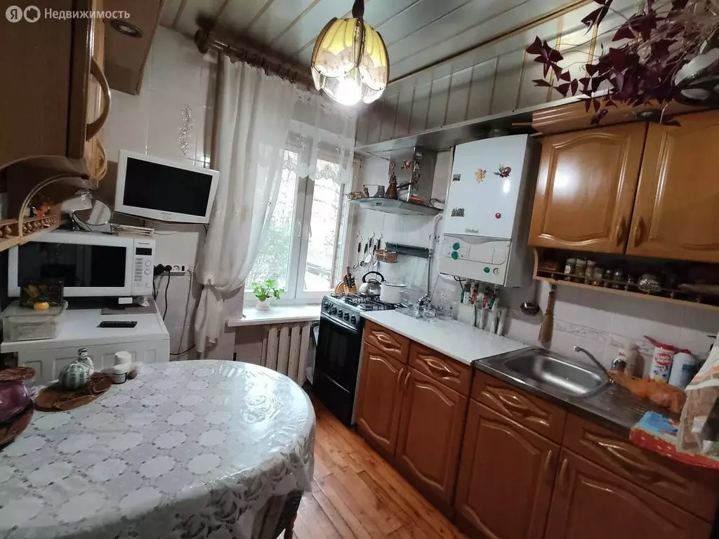 5-комнатная квартира: Ессентуки, Пятигорская улица, 128 (78 м) - Фото 0