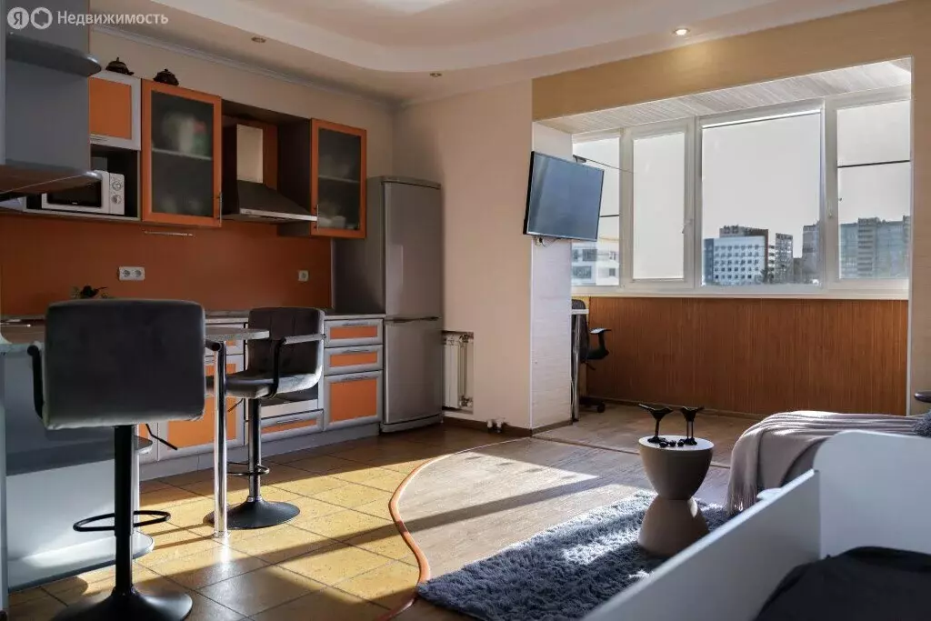 Квартира-студия: Чигири, улица Воронкова, 25 (31.9 м) - Фото 0