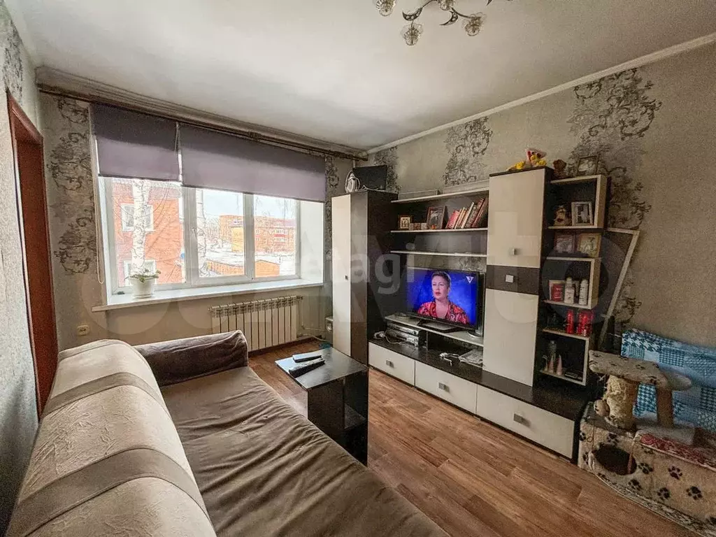 1-к. квартира, 30 м, 3/3 эт. - Фото 1