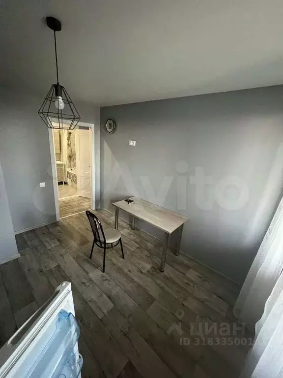 2-к кв. Татарстан, Казань ул. Рауиса Гареева, 105 (50.0 м) - Фото 1