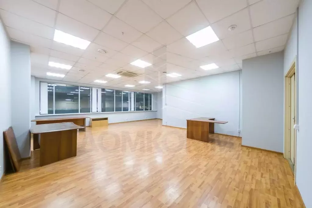 Офис в Свердловская область, Екатеринбург ул. Мамина-Сибиряка, 101 (61 ... - Фото 1