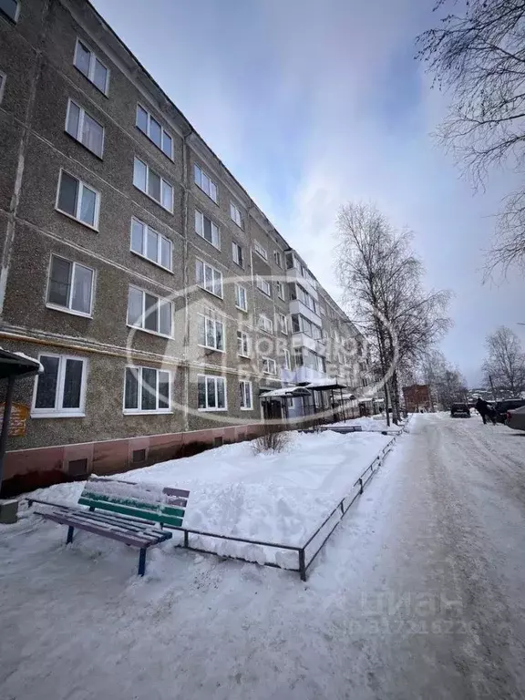 1-к кв. Пермский край, Лысьва ул. Репина, 32 (31.6 м) - Фото 0