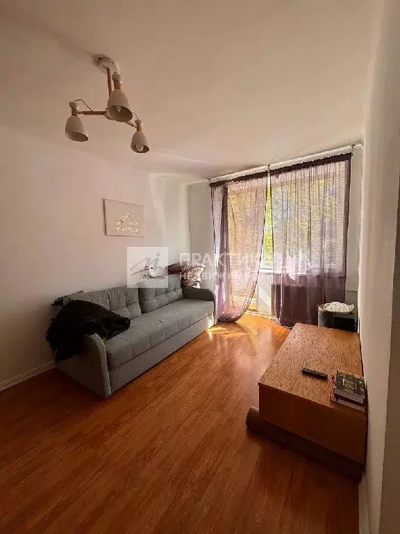 Продается 1-комнатная квартира - Фото 1