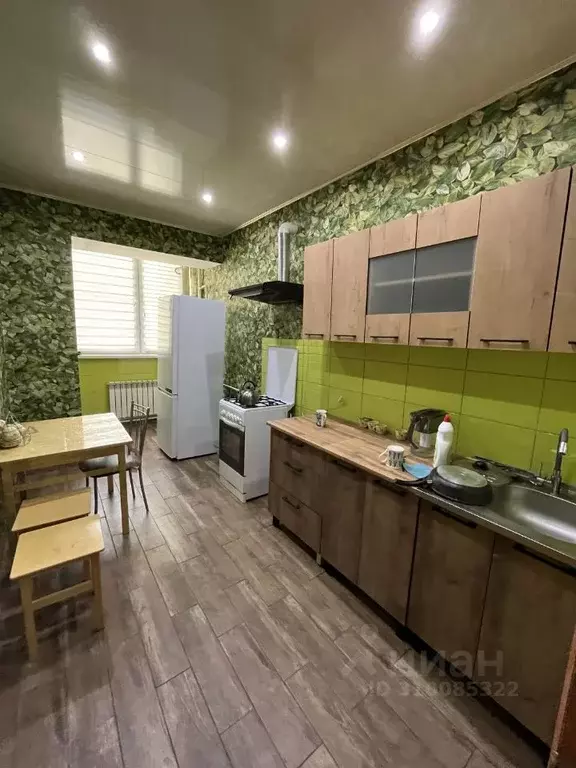 1-к кв. Астраханская область, Астрахань ул. 5-я Зеленгинская, 14 (40.0 ... - Фото 1