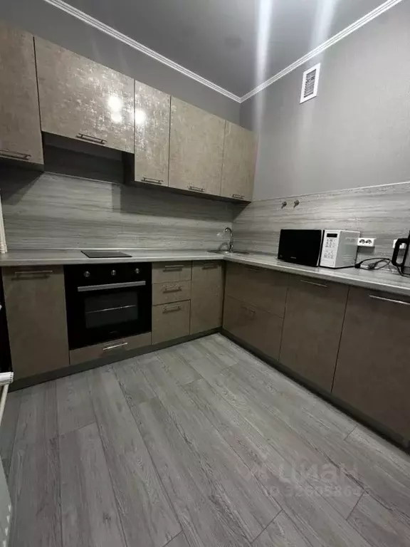 1-к кв. Татарстан, с. Высокая Гора ул. Егорова, 1 (33.0 м) - Фото 2