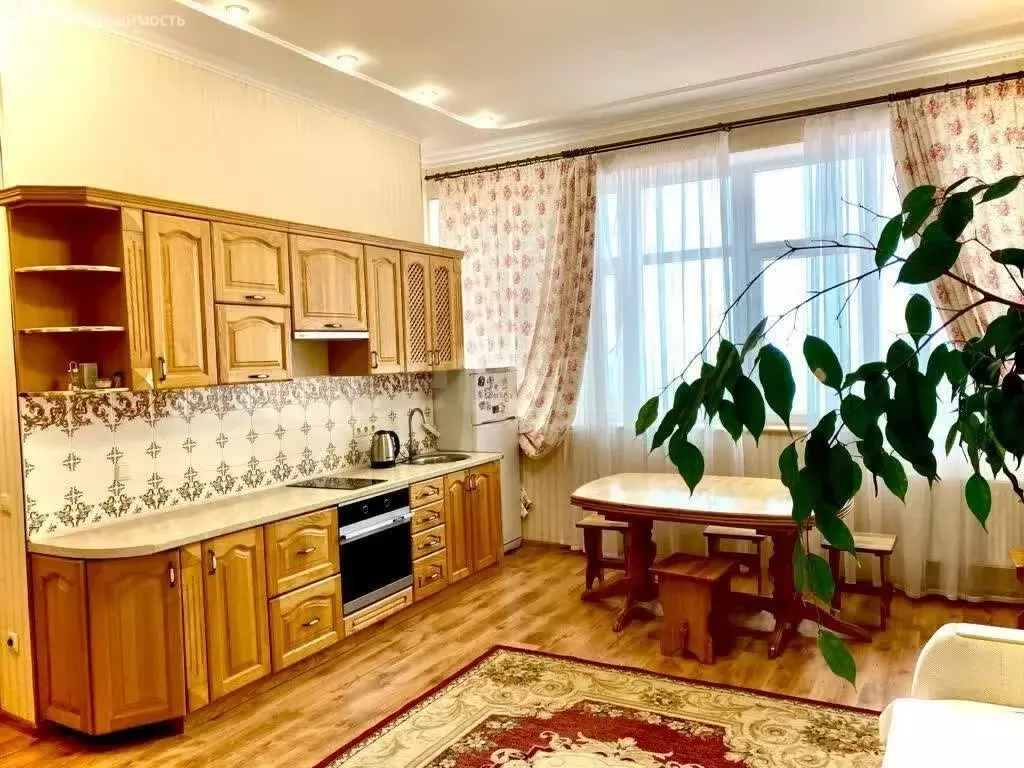 2-комнатная квартира: Ялта, Загородная улица, 17Д (69.8 м) - Фото 0