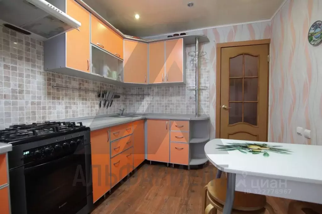 3-к кв. Омская область, Омск Краснопресненская ул., 5 (61.0 м) - Фото 2