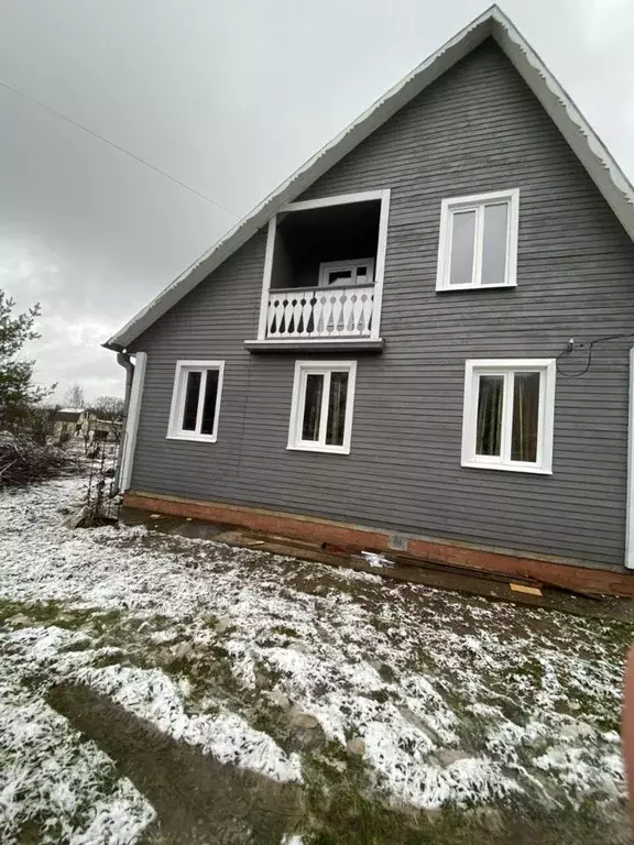 Дом в Башкортостан, Иглинский район, Ивано-Казанский сельсовет, д. ... - Фото 1