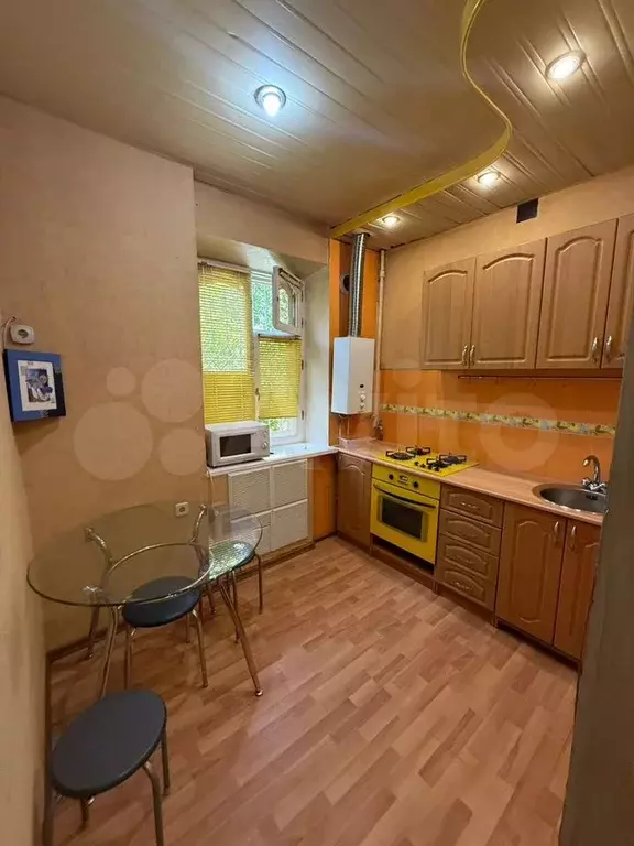2-к. квартира, 42 м, 1/3 эт. - Фото 0