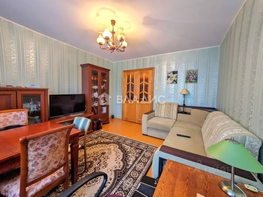 3-к кв. Смоленская область, Смоленск Нарвская ул., 21к3 (60.7 м) - Фото 1