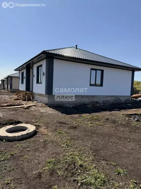Дом в Стерлитамакский район, Красноярский сельсовет, село Косяковка ... - Фото 2