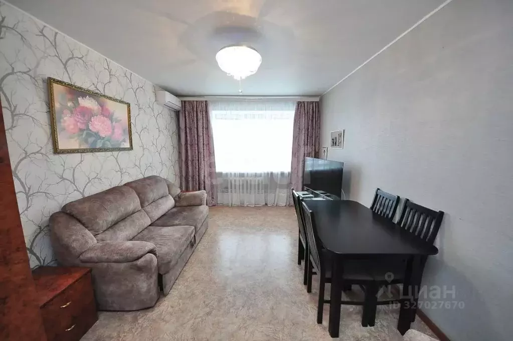 2-к кв. Башкортостан, Салават Ленинградская ул., 91а (50.3 м) - Фото 1