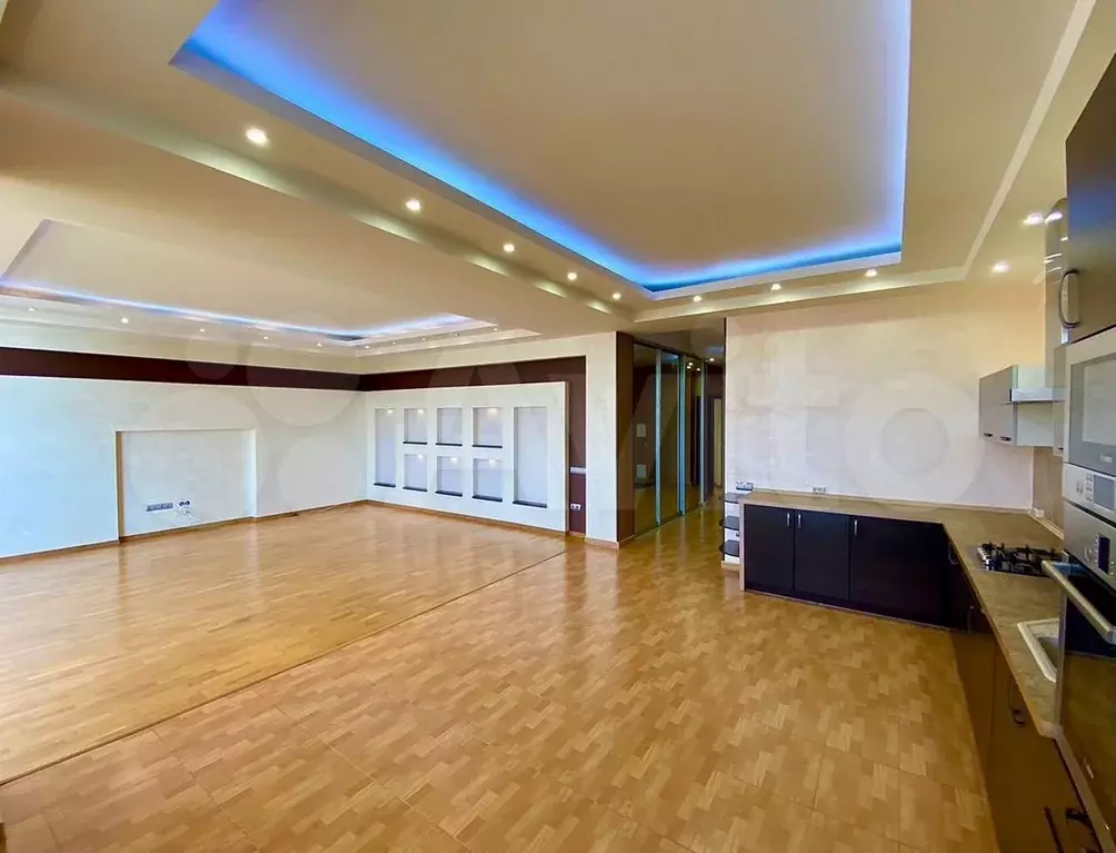 3-к. квартира, 140 м, 5/9 эт. - Фото 1