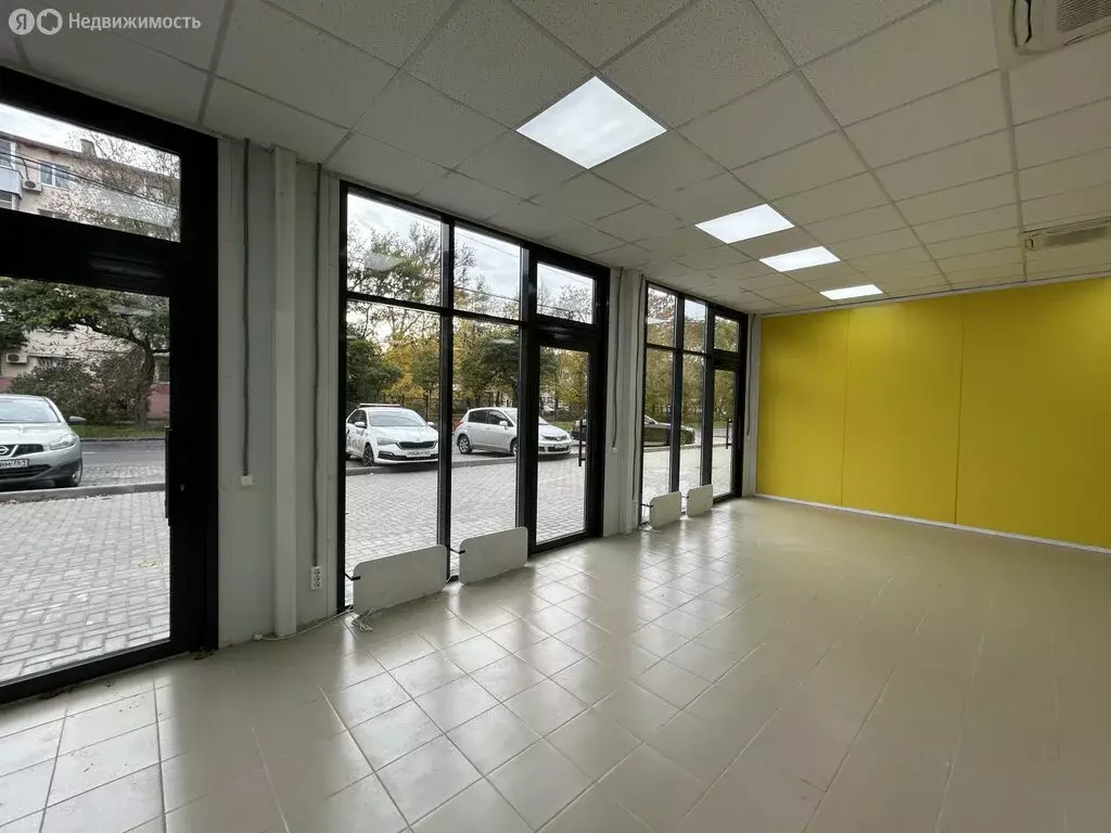 Торговая площадь (264 м) - Фото 1