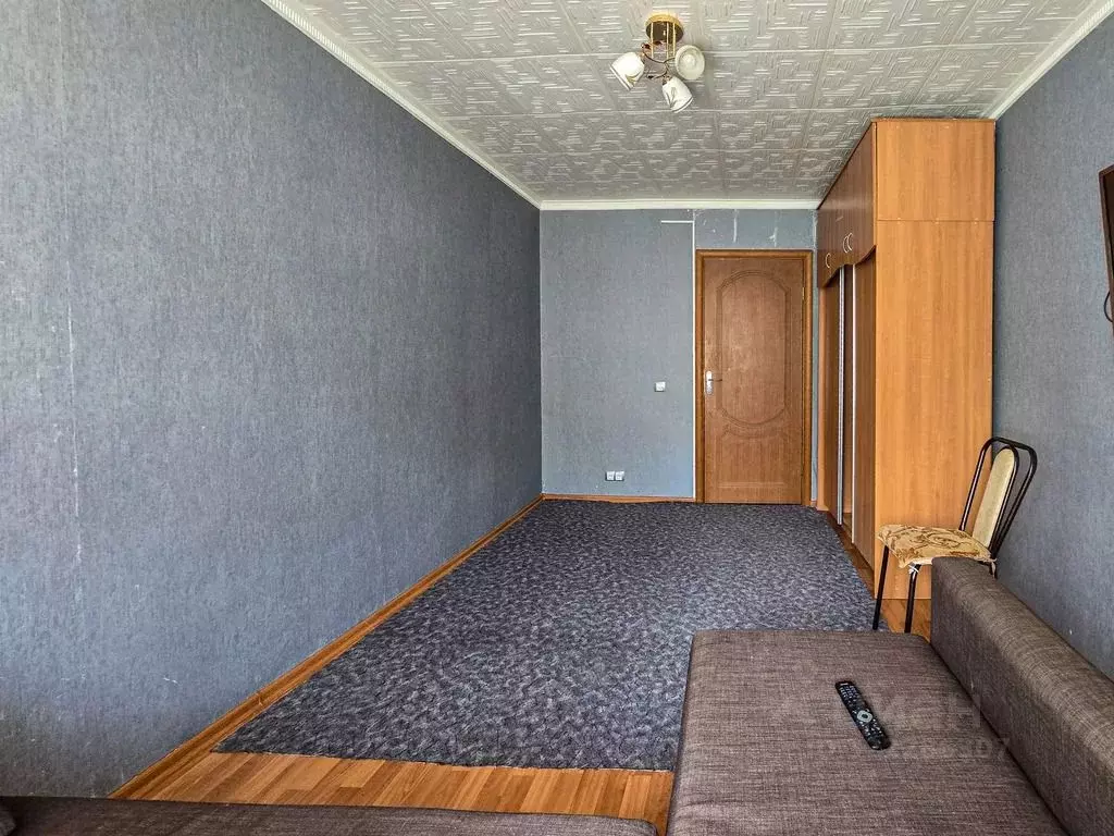 2-к кв. Калужская область, Обнинск ул. Жолио-Кюри, 9 (42.6 м) - Фото 2