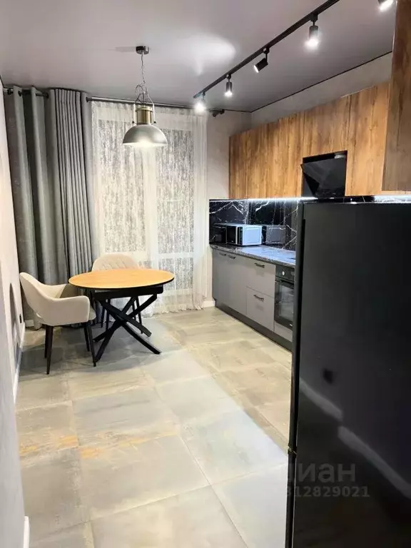 1-к кв. Татарстан, Казань ул. Мансура Хасанова, 15 (42.0 м) - Фото 1