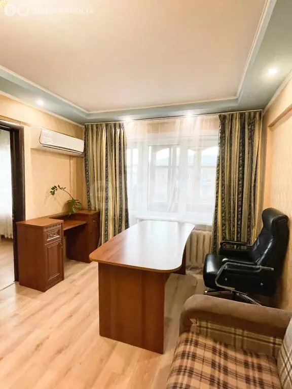 3-комнатная квартира: Улан-Удэ, улица Терешковой, 30А (56.3 м) - Фото 1