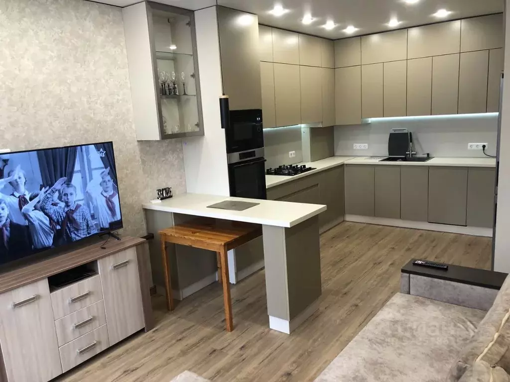 2-к кв. Калининградская область, Калининград ул. Поленова, 2к1 (60.5 ... - Фото 1