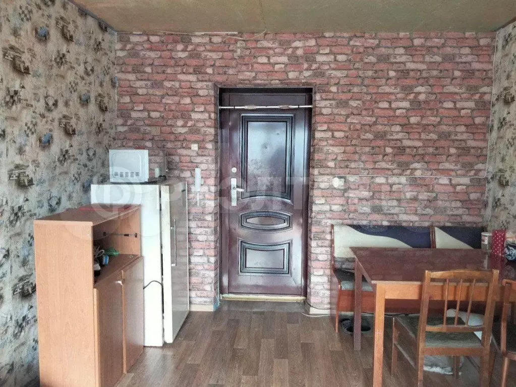 Комната 18,8 м в 1-к., 2/5 эт. - Фото 1