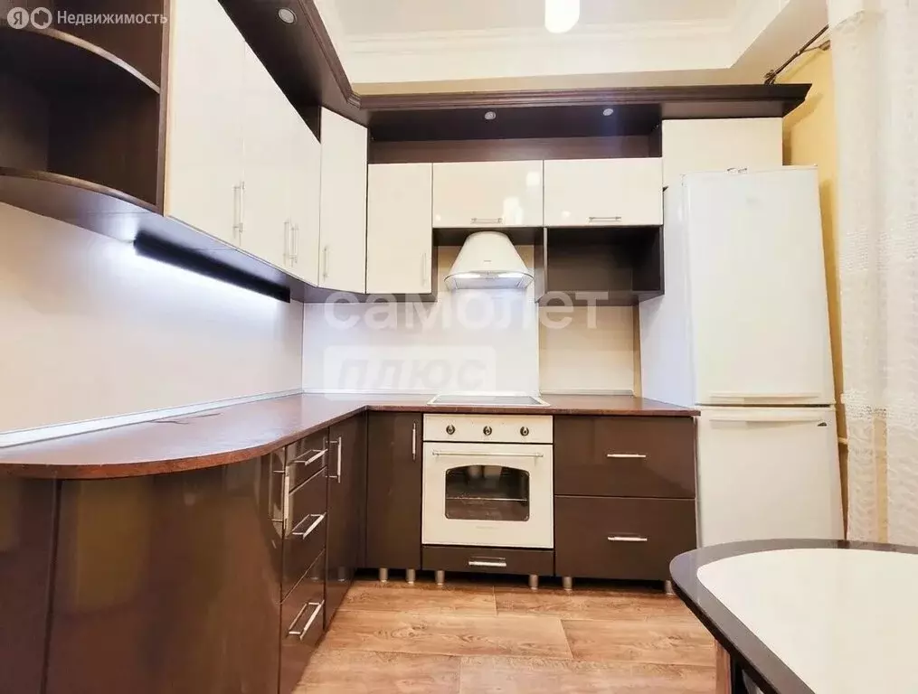 3-комнатная квартира: Салават, улица Чапаева, 8А (80.5 м) - Фото 2