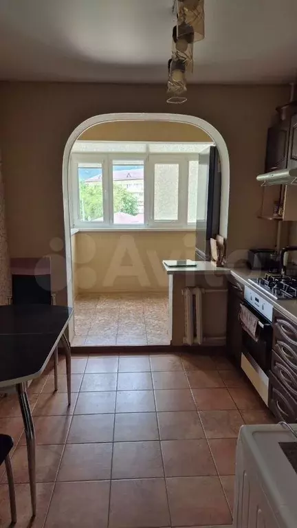 4-к. квартира, 91 м, 3/9 эт. - Фото 0