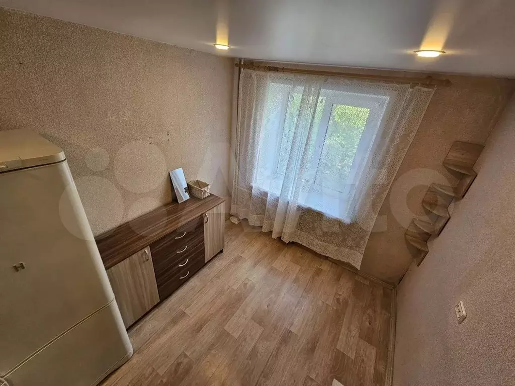 Комната 11 м в 4-к., 4/5 эт. - Фото 1