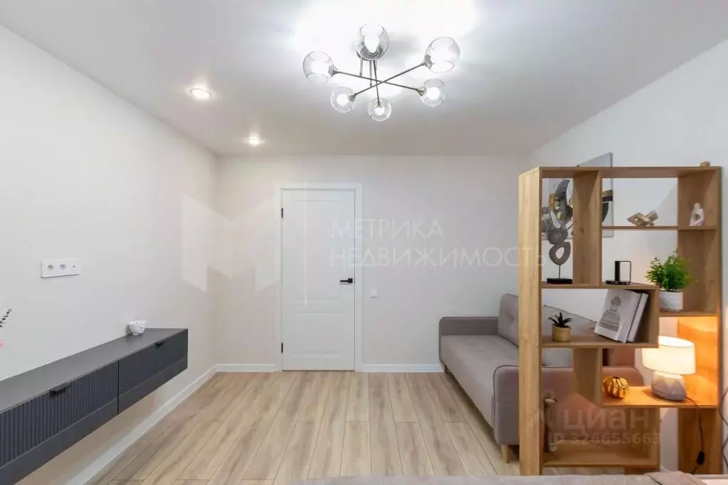 1-к кв. Тюменская область, Тюмень ул. Мельникайте, 46 (33.1 м) - Фото 1