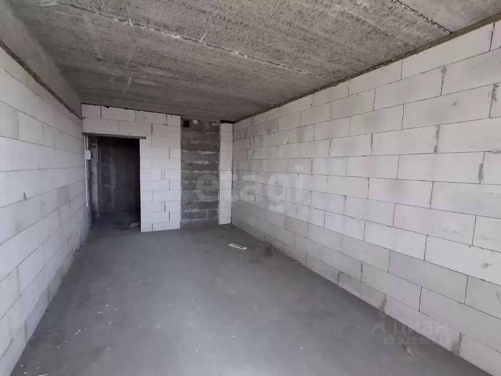 Студия Курская область, Курск ул. Энгельса, 158к2 (28.2 м) - Фото 1