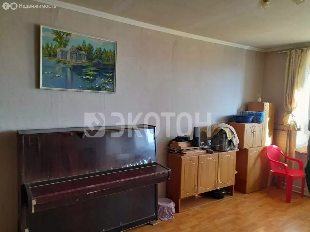 3-комнатная квартира: Отрадное, Невская улица, 2 (56.6 м) - Фото 1